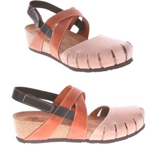 Women's Leather Wedge Sandals - Brown and Tan